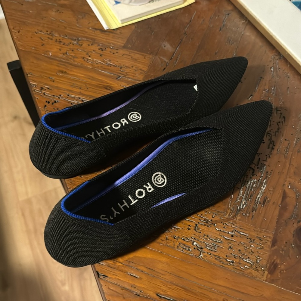 Rothy’s Pointe Black Size 9.5